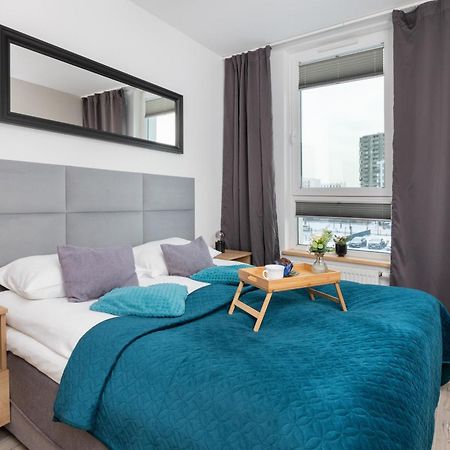 Solvo Apartment With Balcony & Parking Gdansk Przymorze By Noclegi Renters Exterior foto